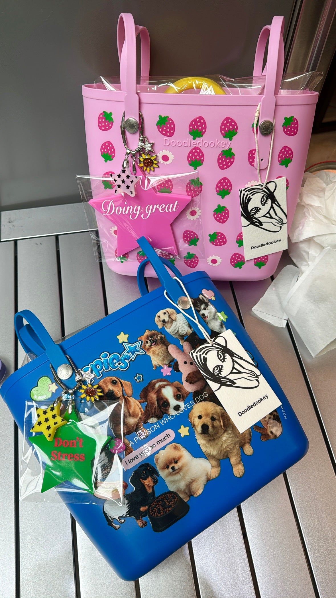 Puppy Tote Bag With Bag Charm Blue